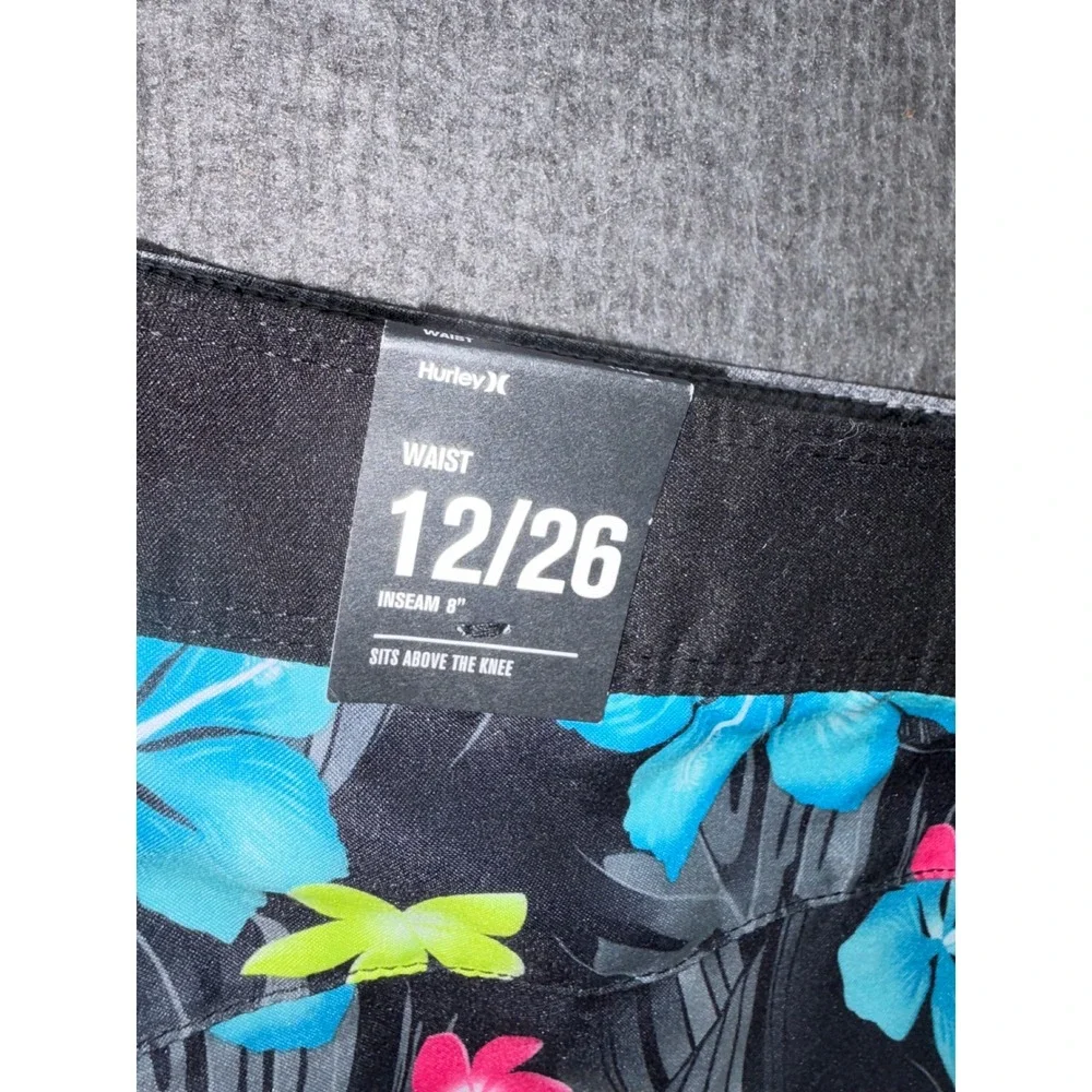 Hurley Boys Tropical Floral Board Shorts Black Blue Pink Size 12/26 NWT